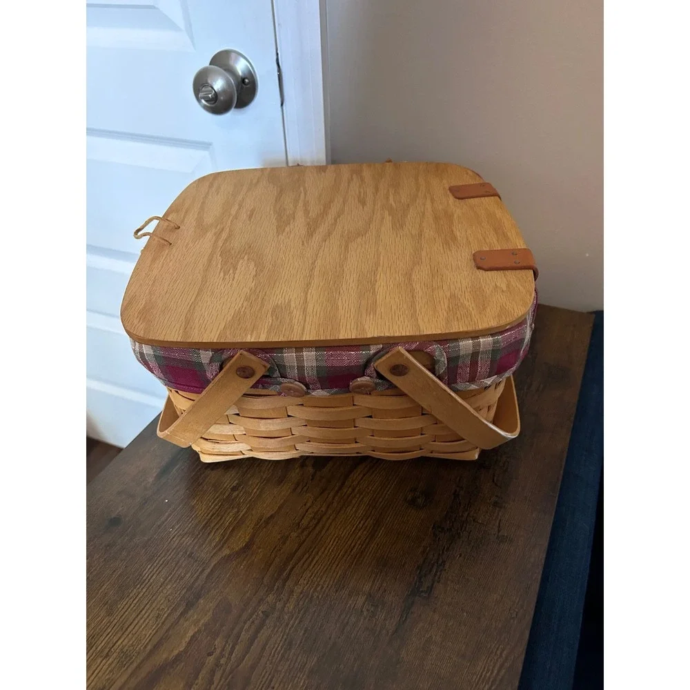 Woven Wood Picnic Basket with Hinged Lid Plaid Liner and Wooden Riser Insert